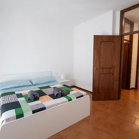 Apartamento Magnolia House Bellano Exterior foto