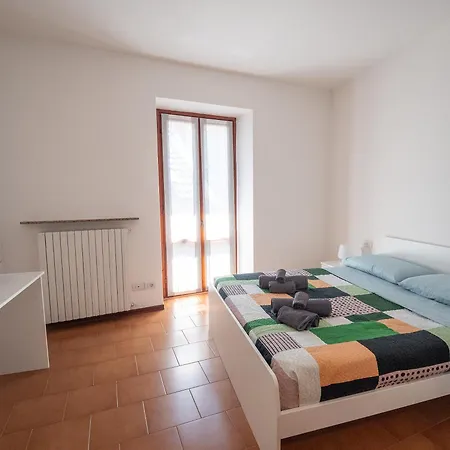 Apartamento Magnolia House Bellano Exterior foto